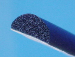 Semi-circular seal Semi-circular seal